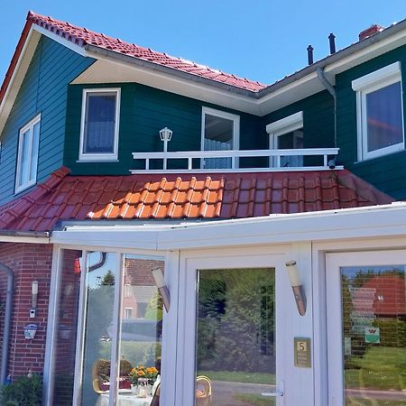 Familienurlaub In Ostfriesland Fuer Max 7 Pers In 2 Wohnungen, Auch Einzeln Wohnungen Utarp Exterior photo